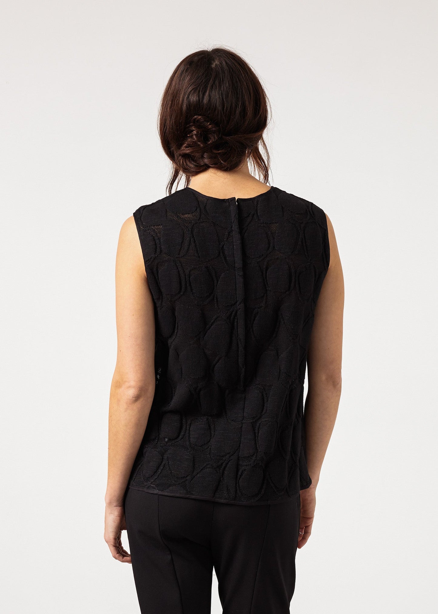 Zip Back Circle Blouse in Black